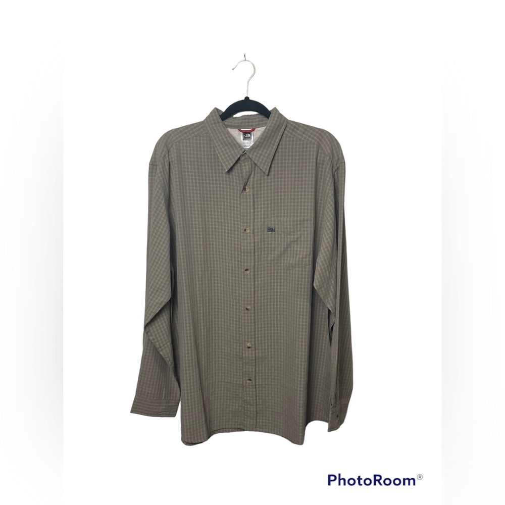 The North Face gray plaid long sleeve button up shirt. Large